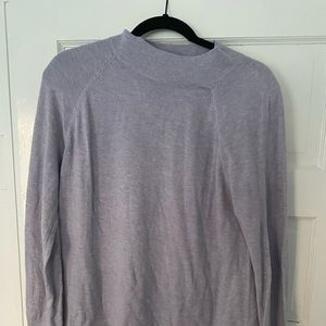 Adorable and comfy grey sweater from Loft.